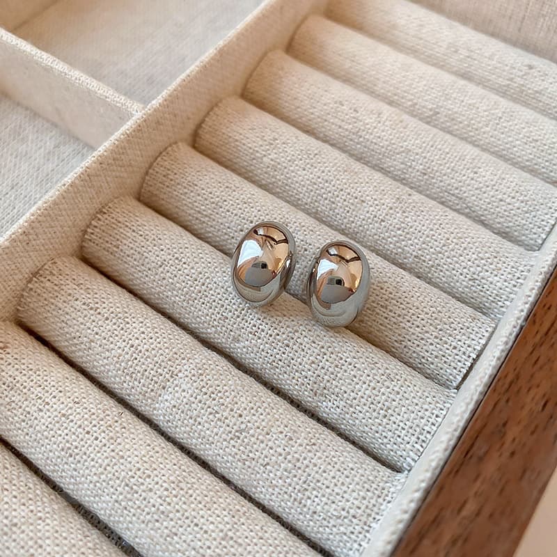 Silver Smooth Oval Bean Stud Earring — front view