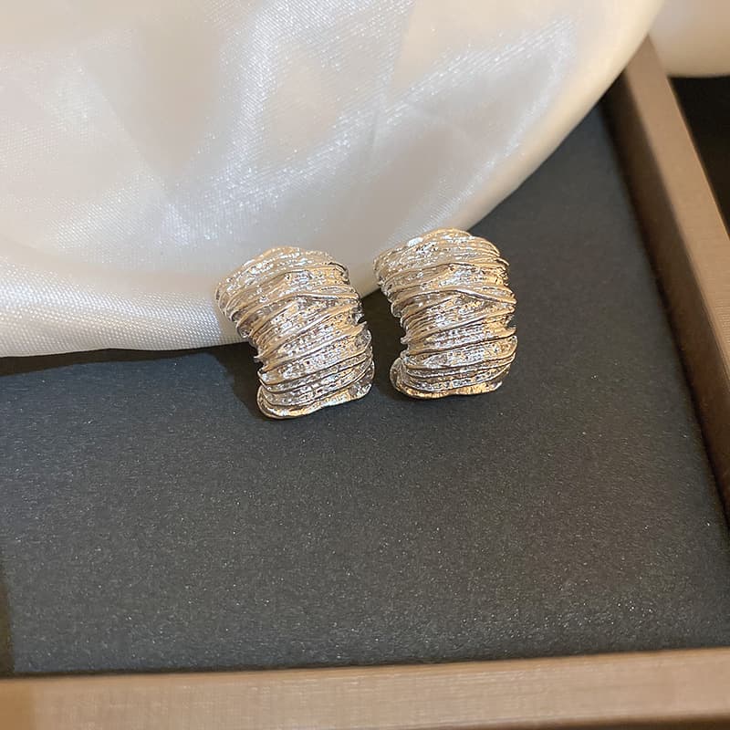 Silver Crystal-Threaded Layered Arc Stud Earring — front view