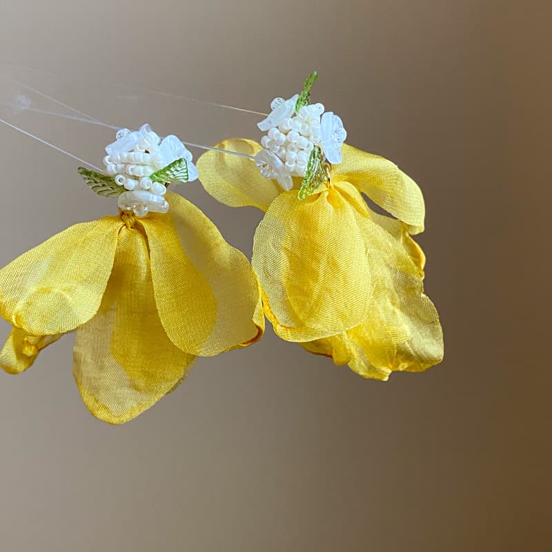 Buttercup Silk Petal & White Berry Drop Earring — front view