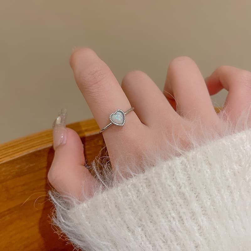 Silver Opal Heart Scallop Ring — front view