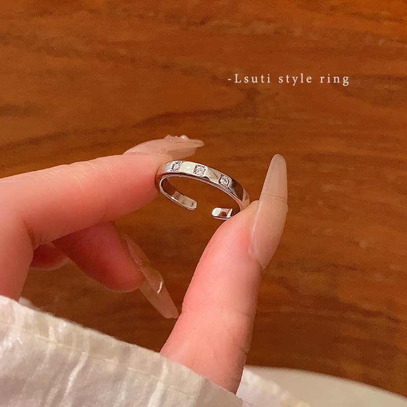 Silver Three Stone CZ Bar Open Ring — Ring crystals from Mowey Studio
