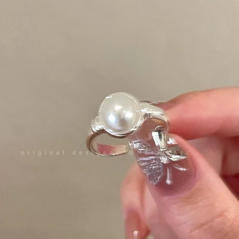 Silver Crosshatch Pearl Textured Band Ring — Ring pearls from Mowey Studio