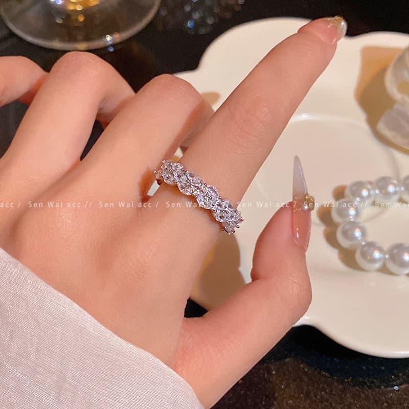 Silver Pearl Bow Stretch Ring — front view