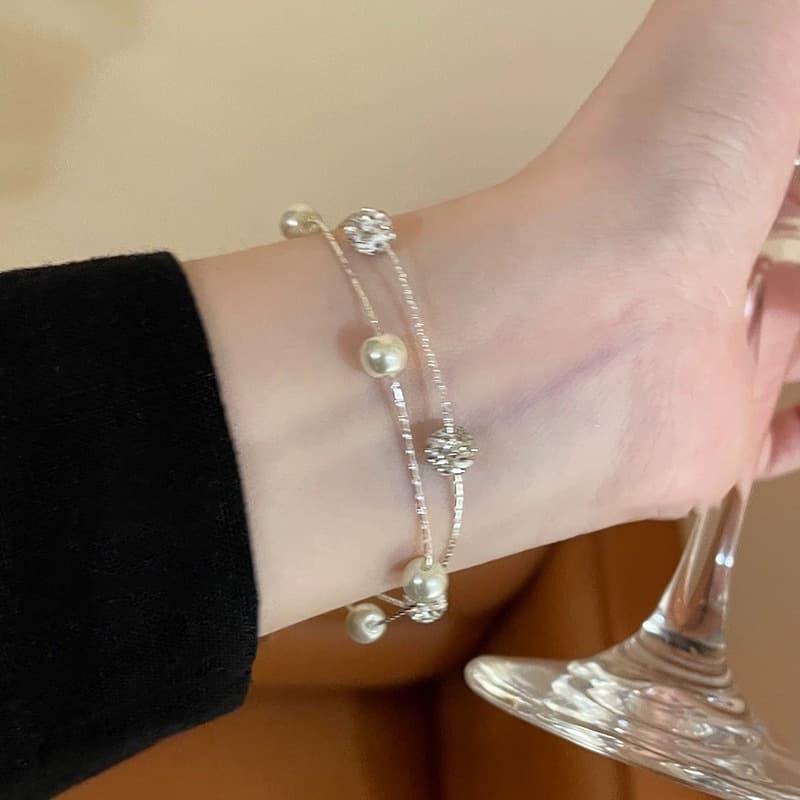 Silver Star Cluster Double Layer Pearl Bracelet — front view
