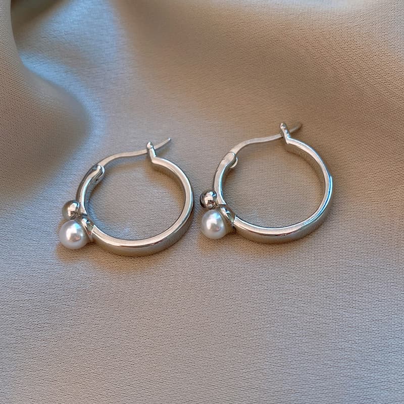 Silver Accent Hoop Pearl Clip-on Earring — front view