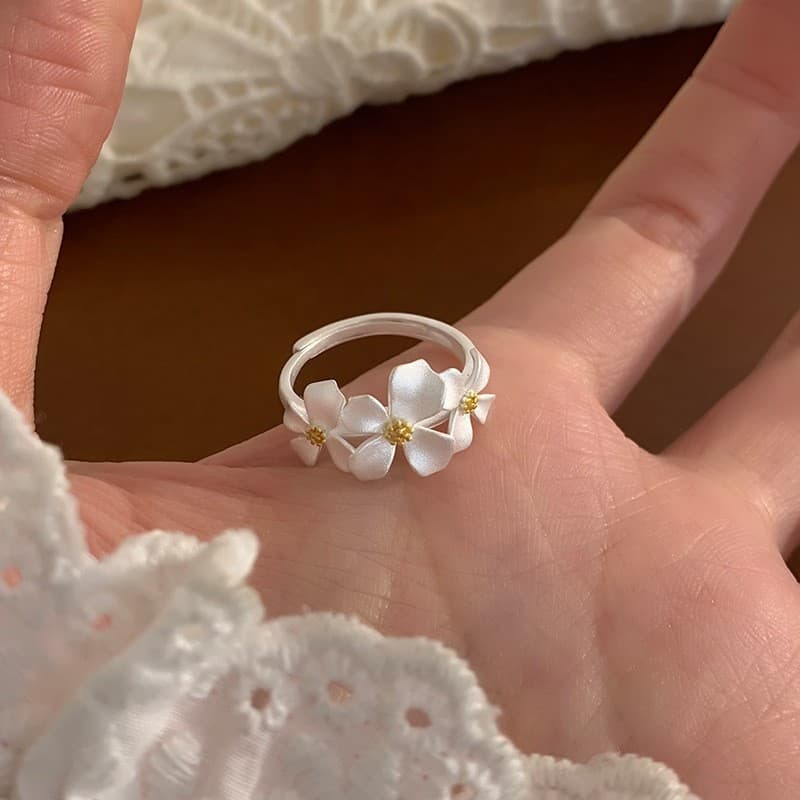 Wildflower Duo Gold Stamen Silver Ring — Ring statements from Mowey Studio