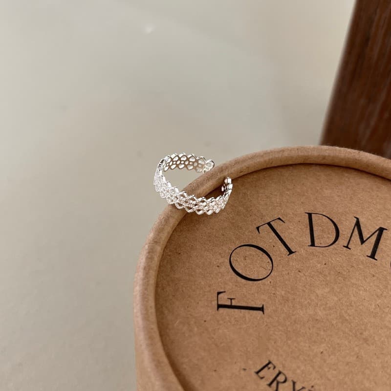Daisy Link Double Row Silver Ring — Ring minimals from Mowey Studio