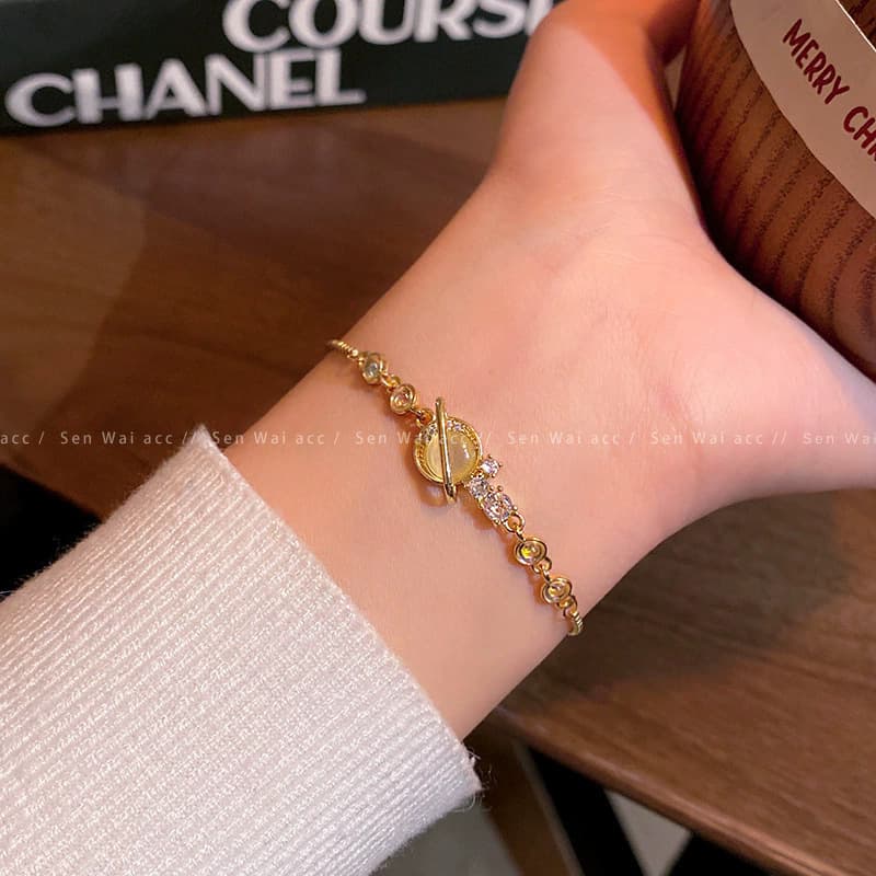 Gold Cat's Eye Planet Zircon Chain Bracelet — Bracelet charms from Mowey Studio