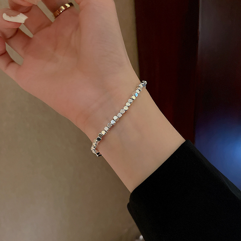 Silver Crushed Bead Disc Chain Bracelet