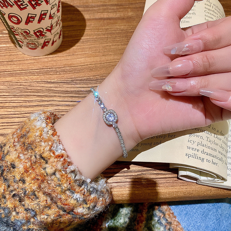 Silver Sparkling Zircon Flower Centre Bracelet