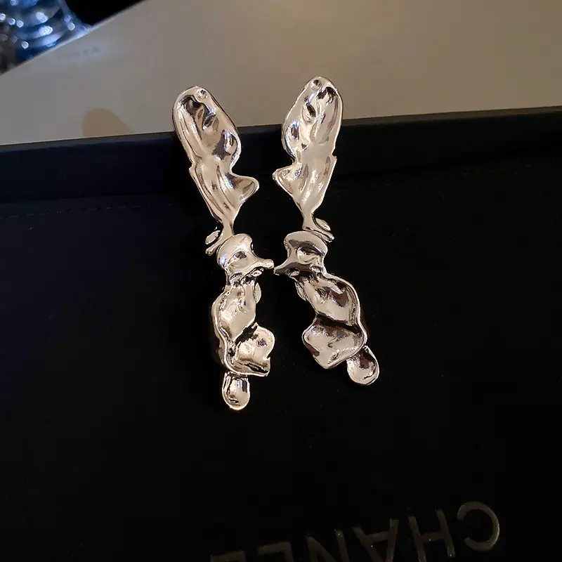 Silver Molten Ribbon Drop Stud Earring — front view