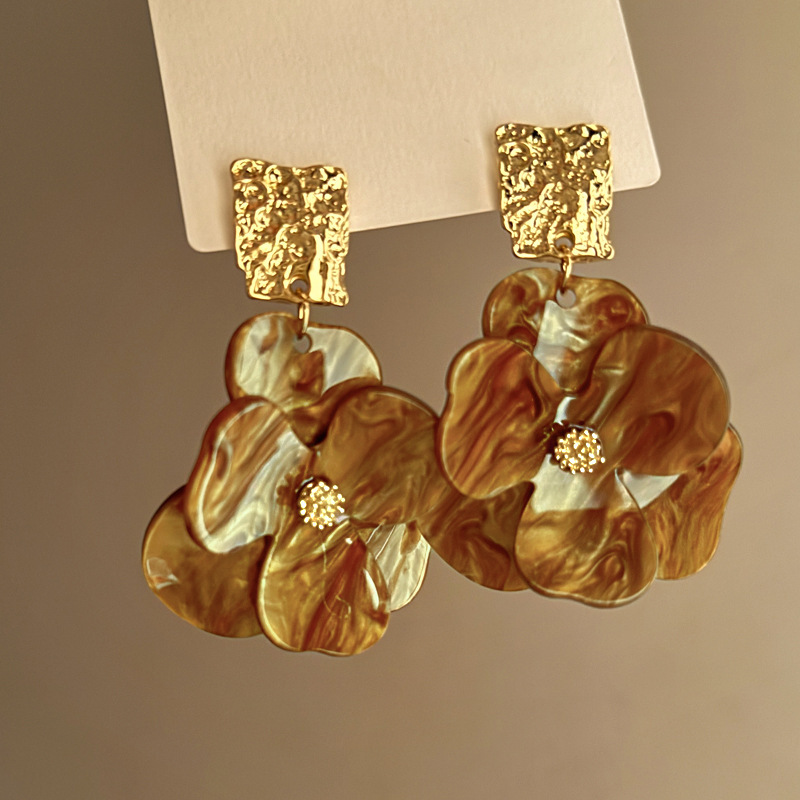 Toffee Marble Acrylic Pansy Drop Earring