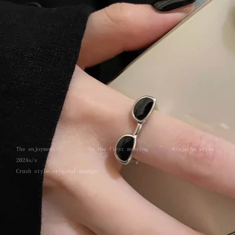 Silver Black Stone Sunglasses Open Ring