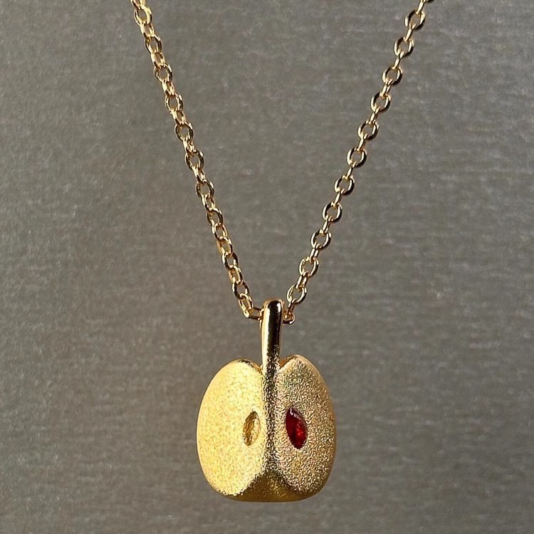Sweet Heart Bow Pearl Necklace
