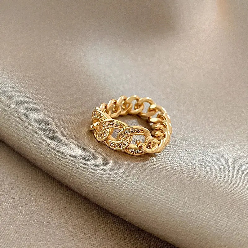 Gold Curb Chain Crystal Ring — front view