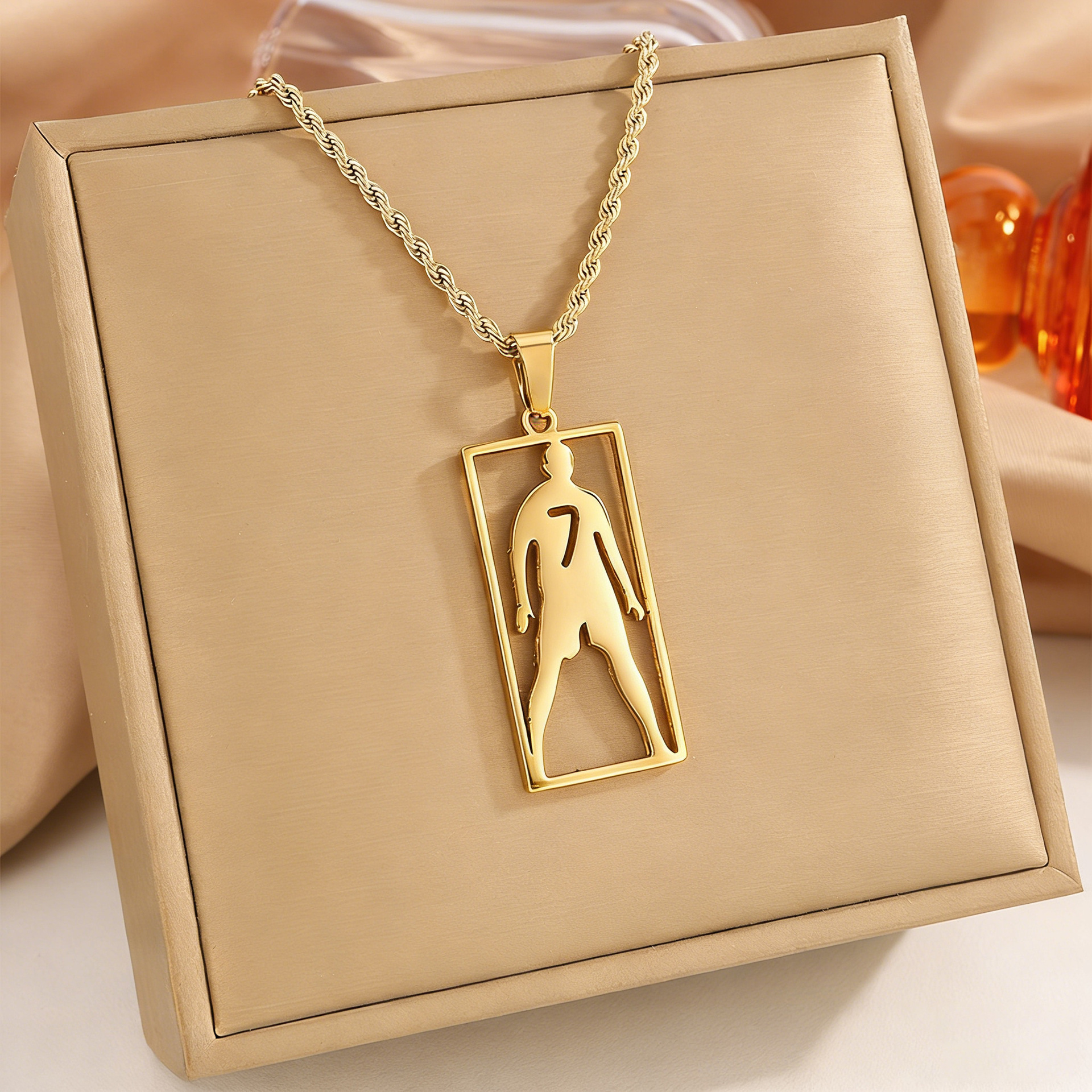 Gold No.7 Portugal Ronaldo FIFA World Cup 2026 Crystal Player Pendant Necklace