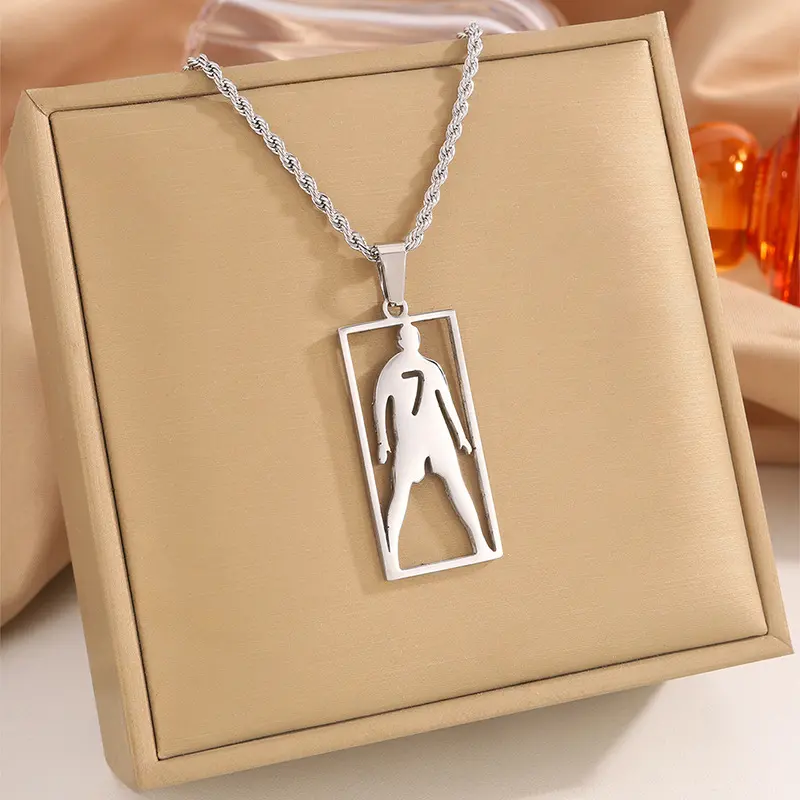 Silver No.7 Portugal Ronaldo FIFA World Cup 2026 Crystal Player Pendant Necklace — front view
