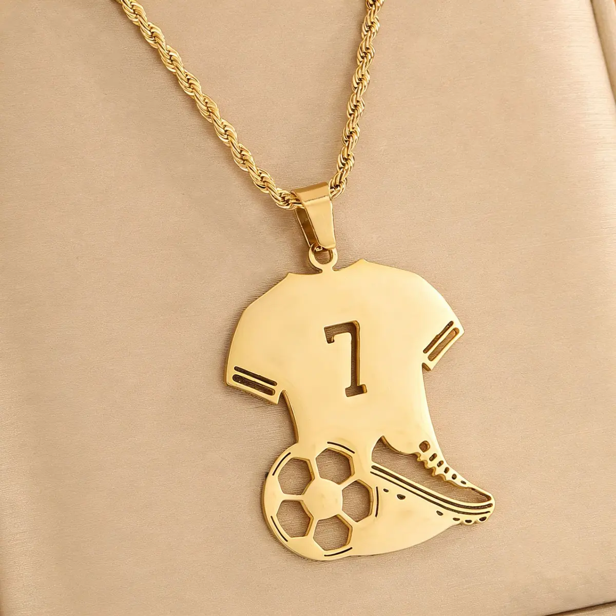 Gold No.7 Portugal Ronaldo FIFA World Cup 2026 Jersey Pendant Necklace — front view