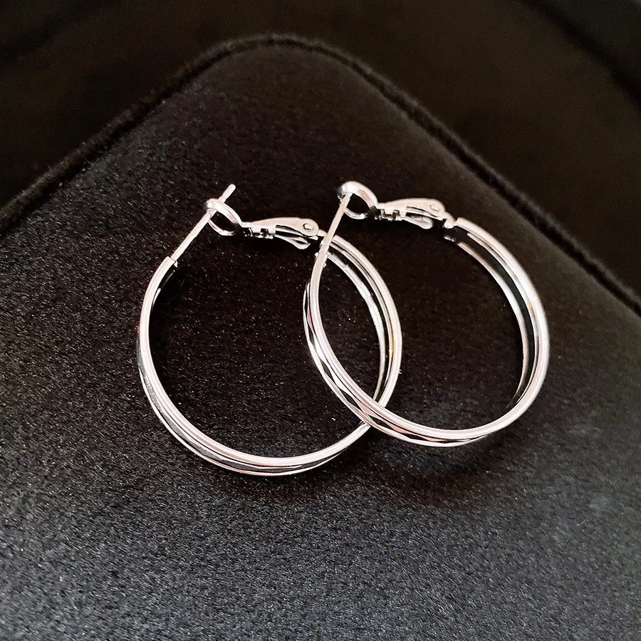 Silver Slim Double-Wire Circle Hoop Earring — front view