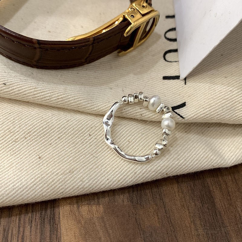 Hammered Wire Pearl Bead Silver Ring